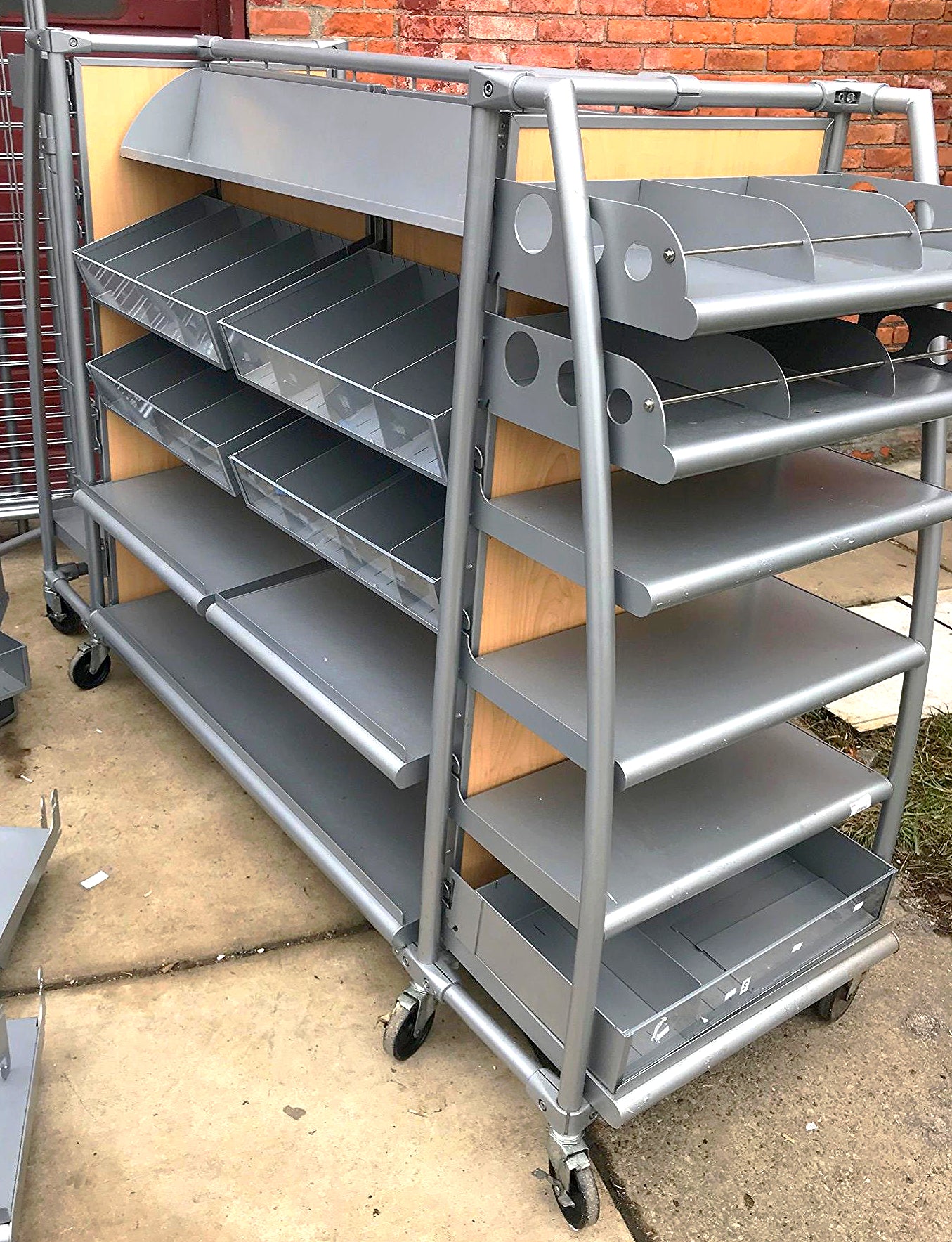 ARAMARK MERCHANDISER STORE DELI RETAIL RACK CART DISPLAY STAND SHOWCASE WatchVID