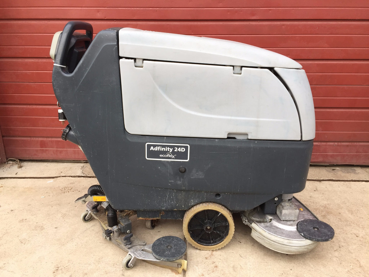 NILFISK ADVANCE ADFINITY 24D ECOFLEX WALK BEHIND FLOOR SCRUBER WATCHVIDEOFREESHI