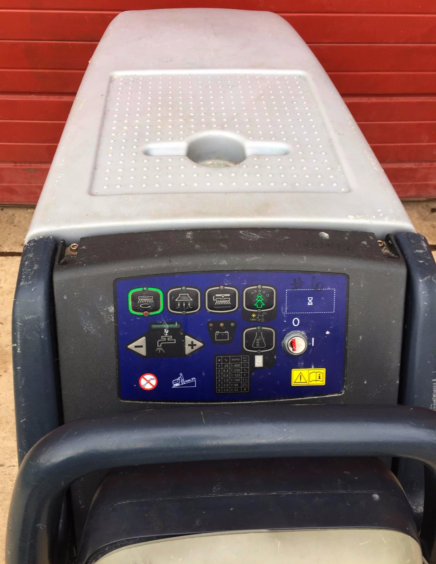 NILFISK ADVANCE ADFINITY 24D ECOFLEX WALK BEHIND FLOOR SCRUBER WATCHVIDEOFREESHI