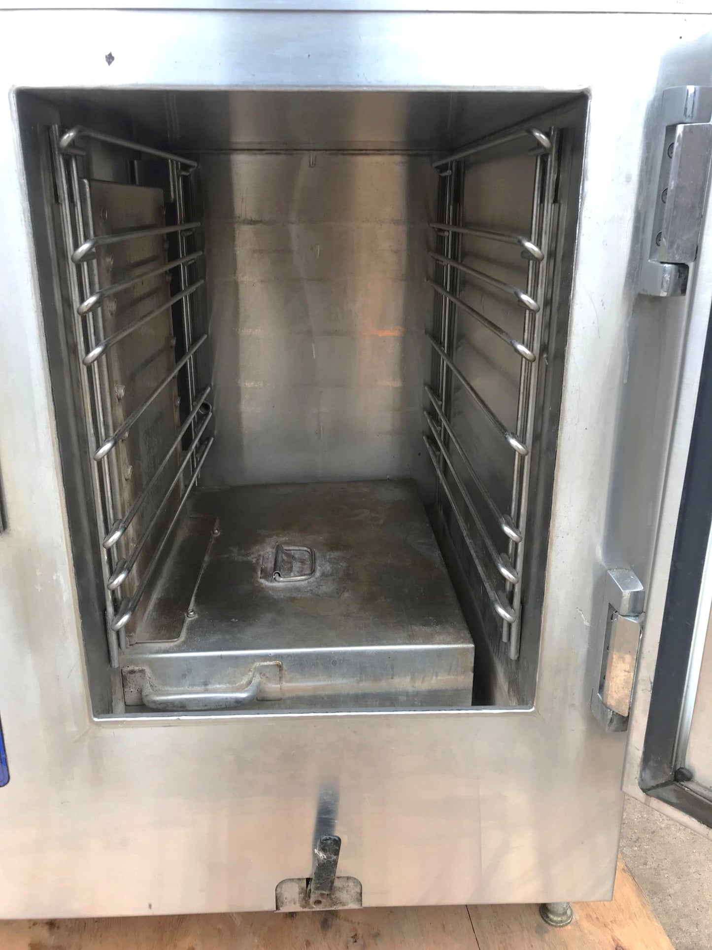 ACS STRAIGHT STEAM SG-6 NATURAL GAS CONVECTION BOILERLESS STEAMER FREE SHIPPING