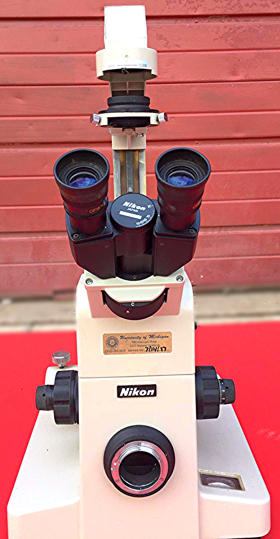 NIKON DIAPHOT MICROSCOPE BODY with 2 CFW10x EYEPIECES STAGE MOUNT FREE SHIPPING