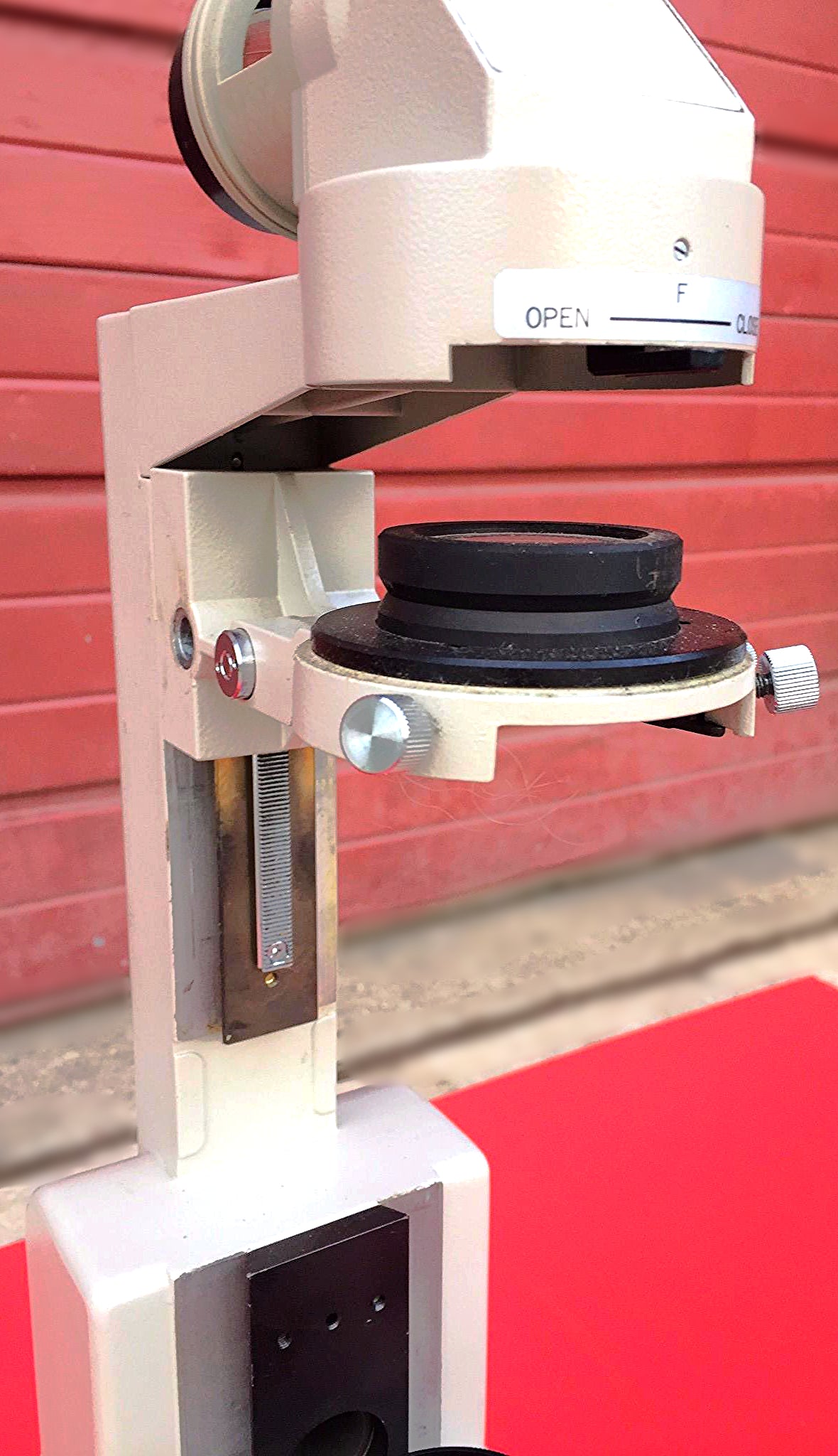 NIKON DIAPHOT MICROSCOPE BODY with 2 CFW10x EYEPIECES STAGE MOUNT FREE SHIPPING