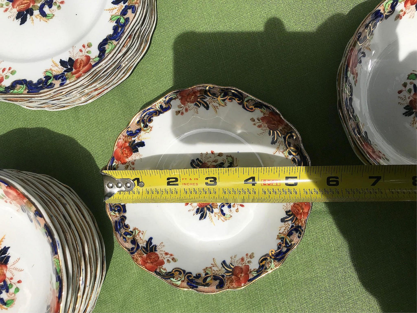 MAJESTIC MADDOCK & SONS 91 PIECE MULTICOLORED GOLDTRIM ENGLISH CHINA SET PERFECT