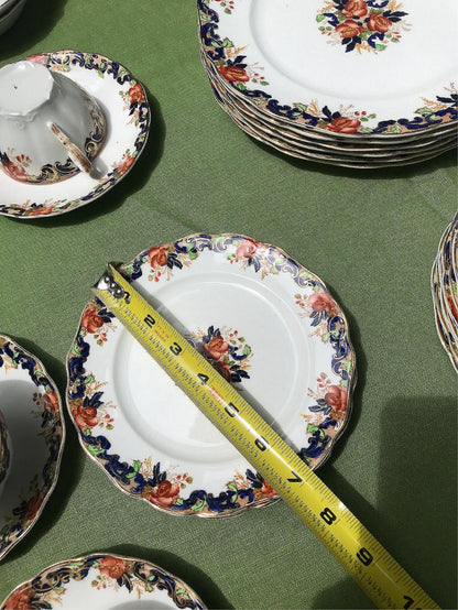 MAJESTIC MADDOCK & SONS 91 PIECE MULTICOLORED GOLDTRIM ENGLISH CHINA SET PERFECT