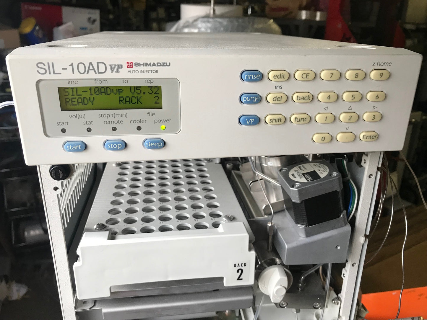 SHIMATZU DGU-14A SIL-10AD vp LC-10AD VP  LAB HPLC GAS CHROMATOGRAPH WATCH VIDEO