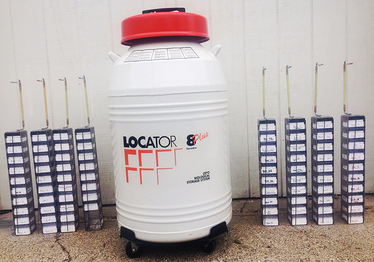 LOCATOR 8 PLUS BARNSTEAD CY50975-70 CRYO BIOLOGICAL STORAGE TANK CRYOGENIC FSHIP