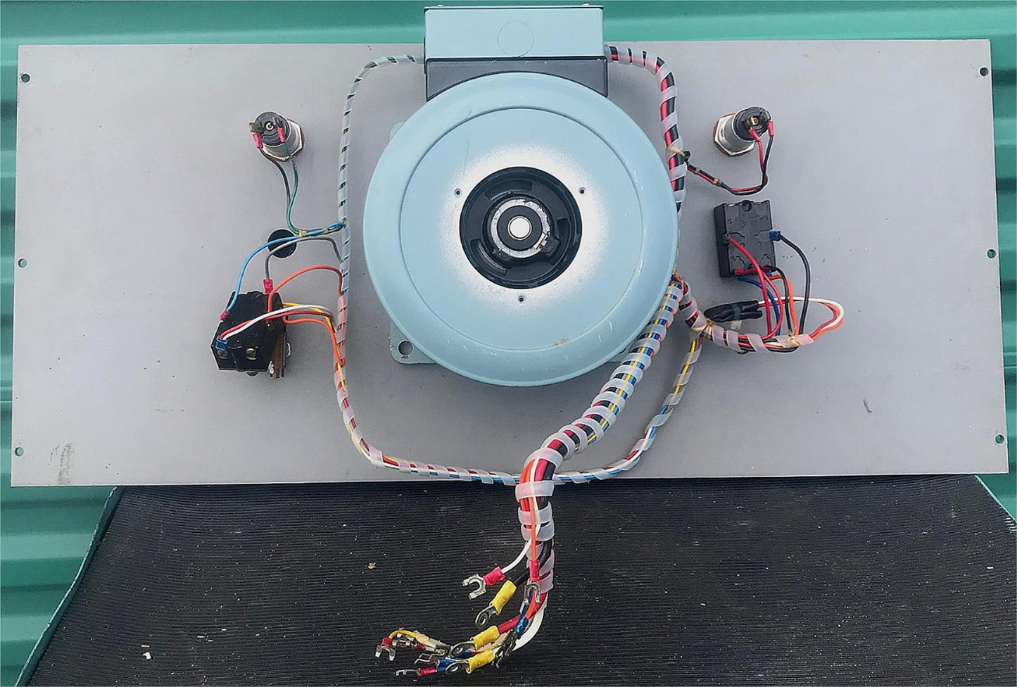 POWERSTAT F136 20 AMPS 0-120 or 0-140 VOLTs VARIABLE AUTOTRANSFORMER FREE SHIP