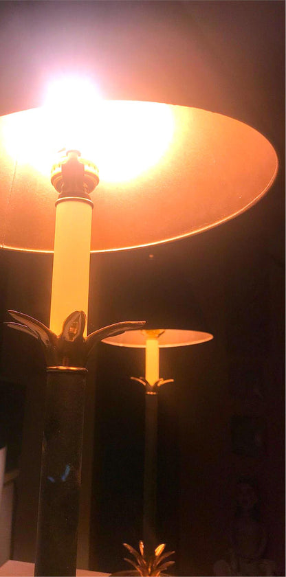 PAIR ORIGINALMID CENTURY FREDERICK COOPER BRASS CANDLESTICK PINEAPPLE LAMP SHADE