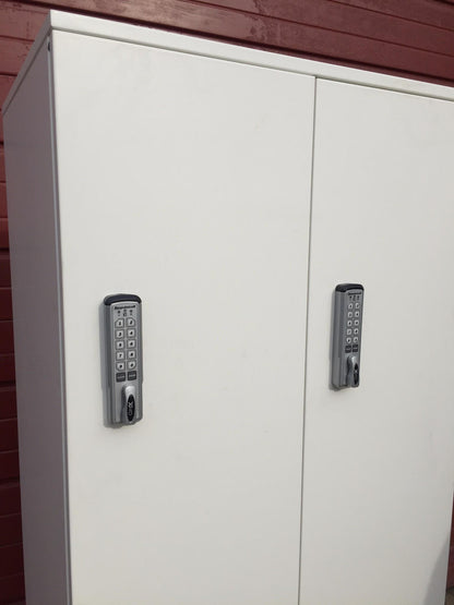 HOSPITAL ELECTRONIC KEYLESS LOCKER CABINET CompX REGULATOR LOCK CLOSET FREE SHIP