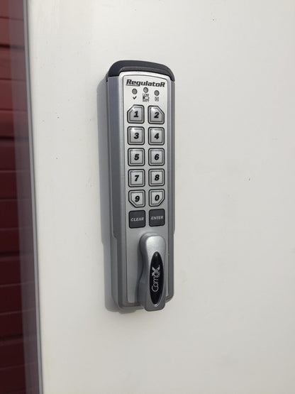 HOSPITAL ELECTRONIC KEYLESS LOCKER CABINET CompX REGULATOR LOCK CLOSET FREE SHIP