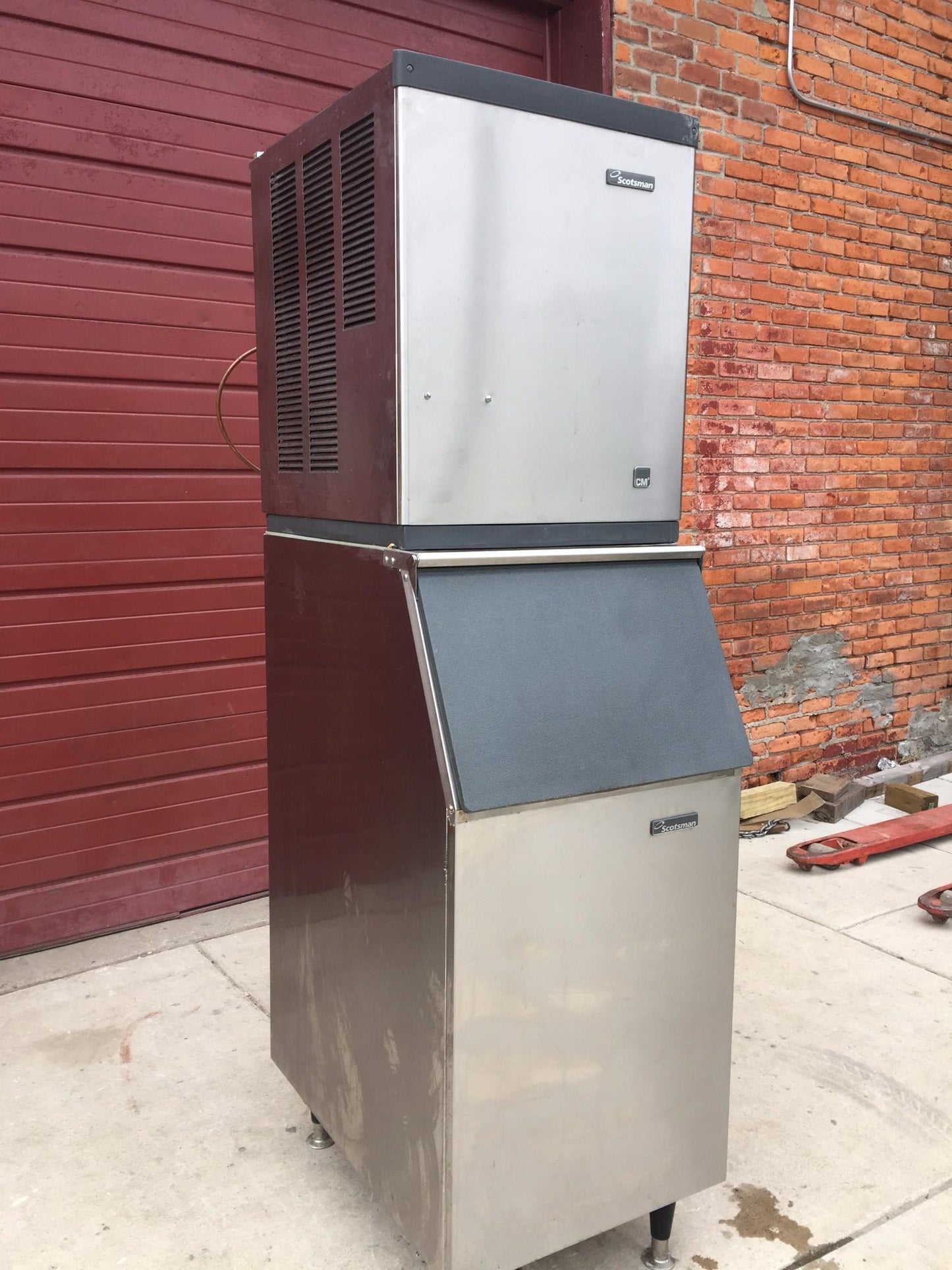 SCOTSMAN 480lbsDay MODEL CME456AS-1C AIR COOLED ICE MACHINE BH360S BIN FREESHIP