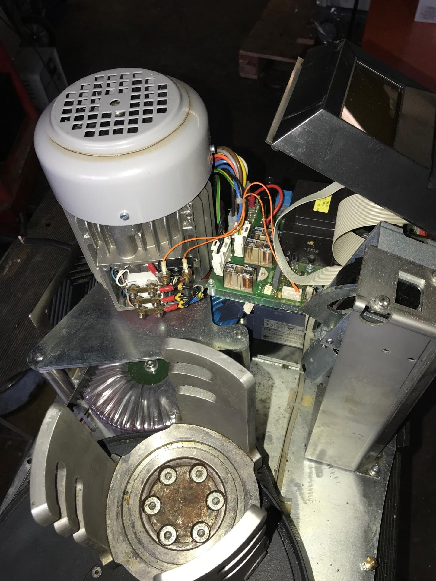 RETSCH PM 200 DOUBLE GRINDER PLANETARY TWO STATION BALL MILL WATCHVIDEO FREESHIP