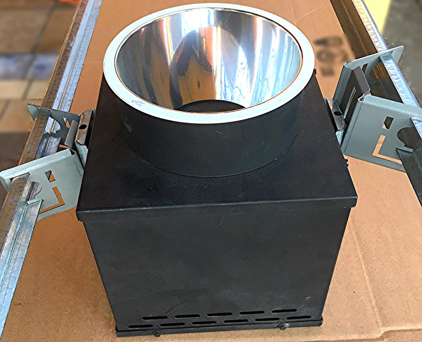 KURT VERSEN MODEL CEK RECESSED INCANDESCENT CEILING LIGHT FREESHIP