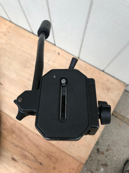 MANFROTTO 3033 PROFESSIONAL TRIPOD & 3126 FLUID HEAD w/ CASE by BOGEN  FREE SHIP