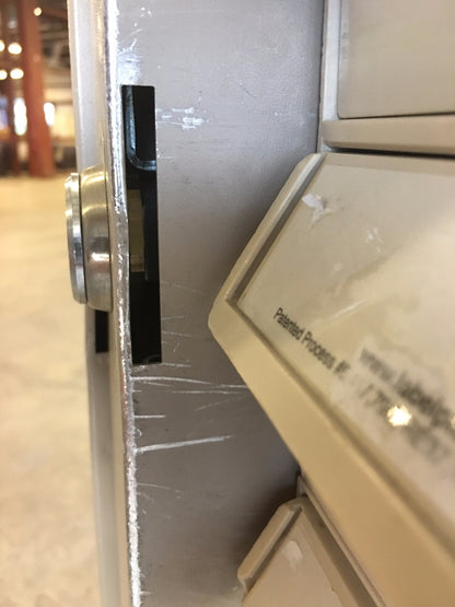 LIONVILLE PHARMACY MEDICINE STORAGE HOSPITAL DISTRIBUTION CRASH CART FREESHIPING