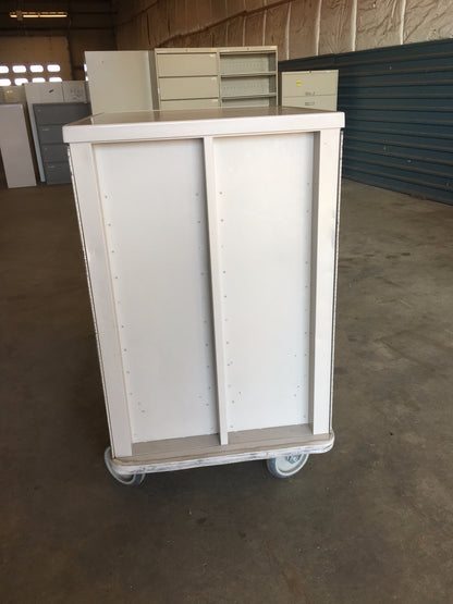 LIONVILLE PHARMACY MEDICINE STORAGE HOSPITAL DISTRIBUTION CRASH CART FREESHIPING