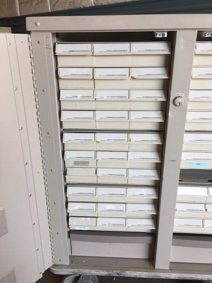 LIONVILLE PHARMACY MEDICINE STORAGE HOSPITAL DISTRIBUTION CRASH CART FREESHIPING