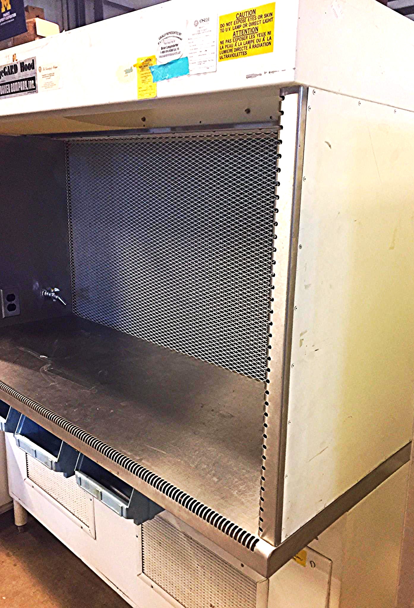 BAKER EDGEGARD EG-5252 HOOD Perfect Condition FREESHIP