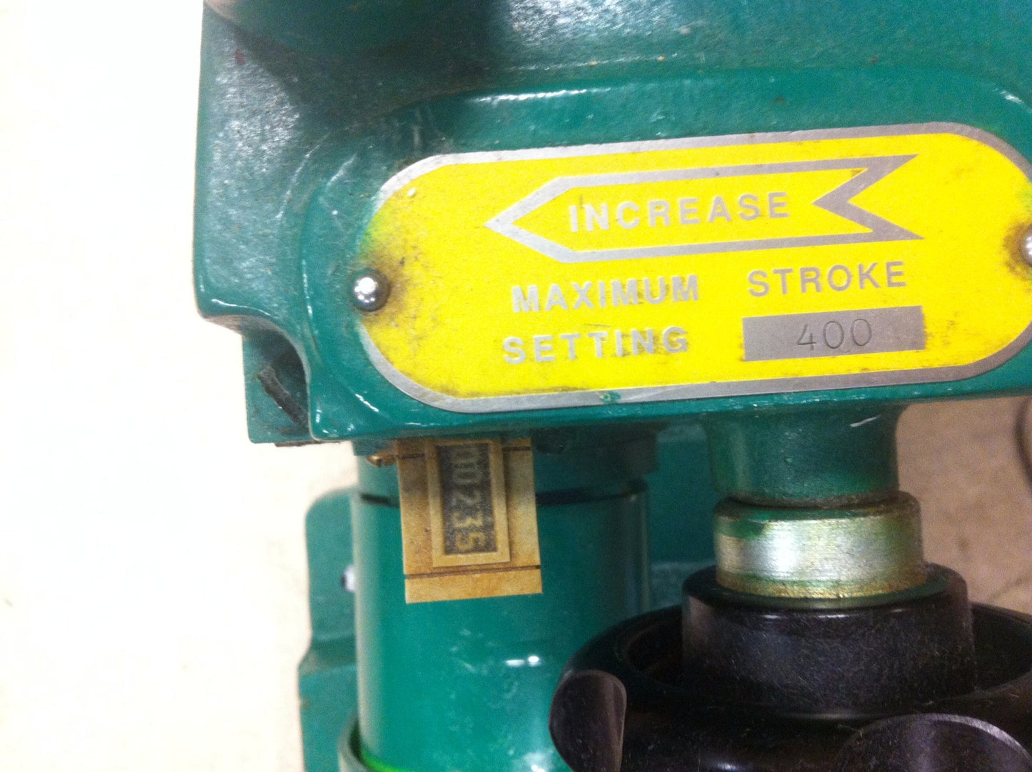 Lot 3 PULSA 7440 SERIES PULSAFEEDER DIAPHRAGM METERING PUMP s