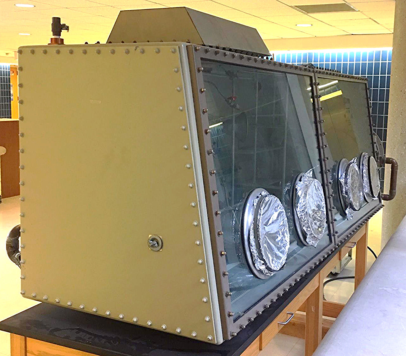 VAC HE-553-2 VACUUM ATMOSPHERES GLOVE BOX DRI-LAB M0-40-2H PUMP PURIFIER FREESHP