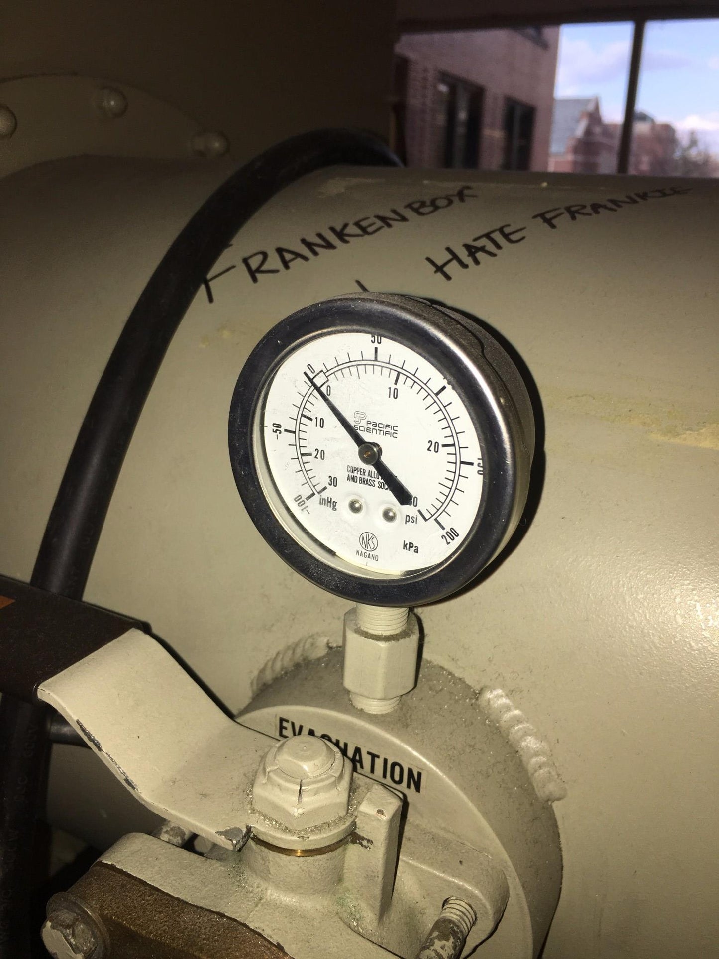 VAC HE-553-2 VACUUM ATMOSPHERES GLOVE BOX DRI-LAB M0-40-2H PUMP PURIFIER FREESHP