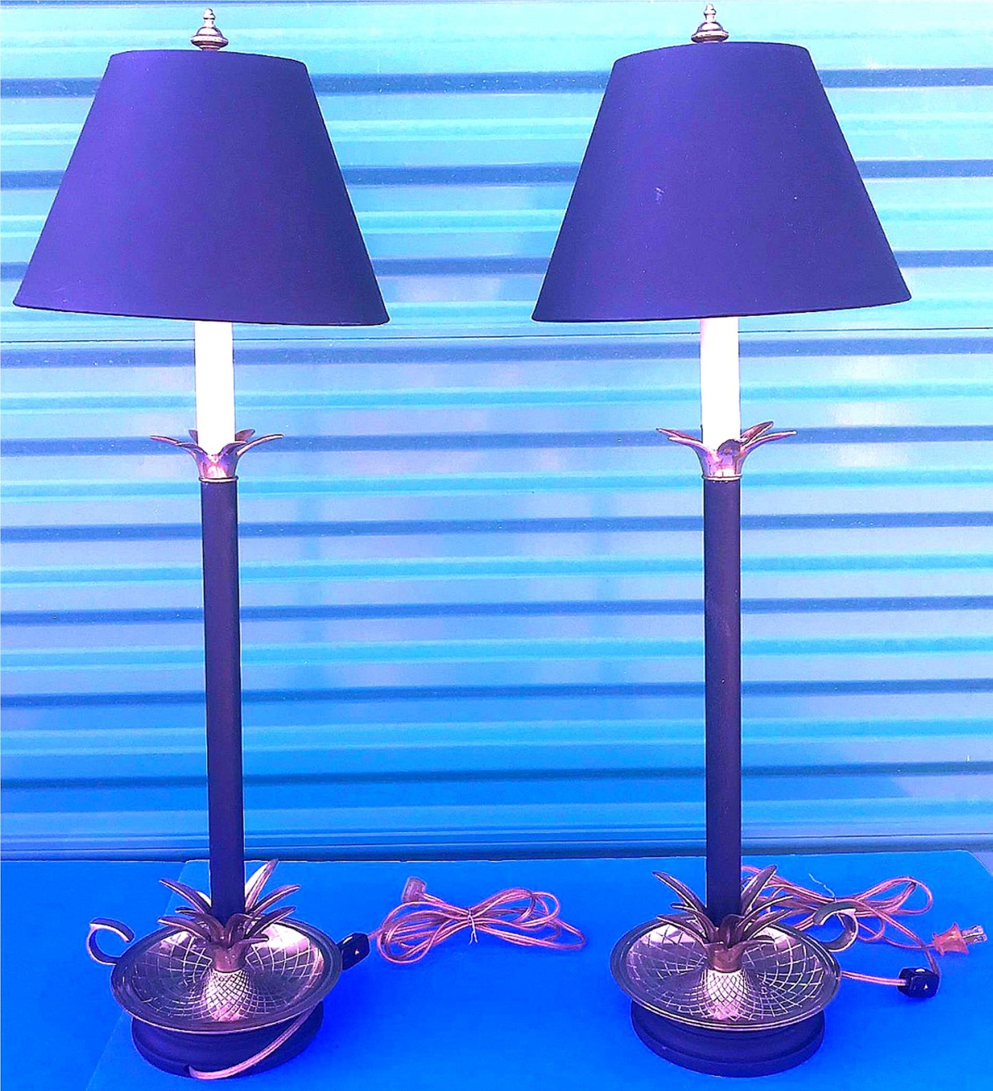 PAIR ORIGINALMID CENTURY FREDERICK COOPER BRASS CANDLESTICK PINEAPPLE LAMP SHADE