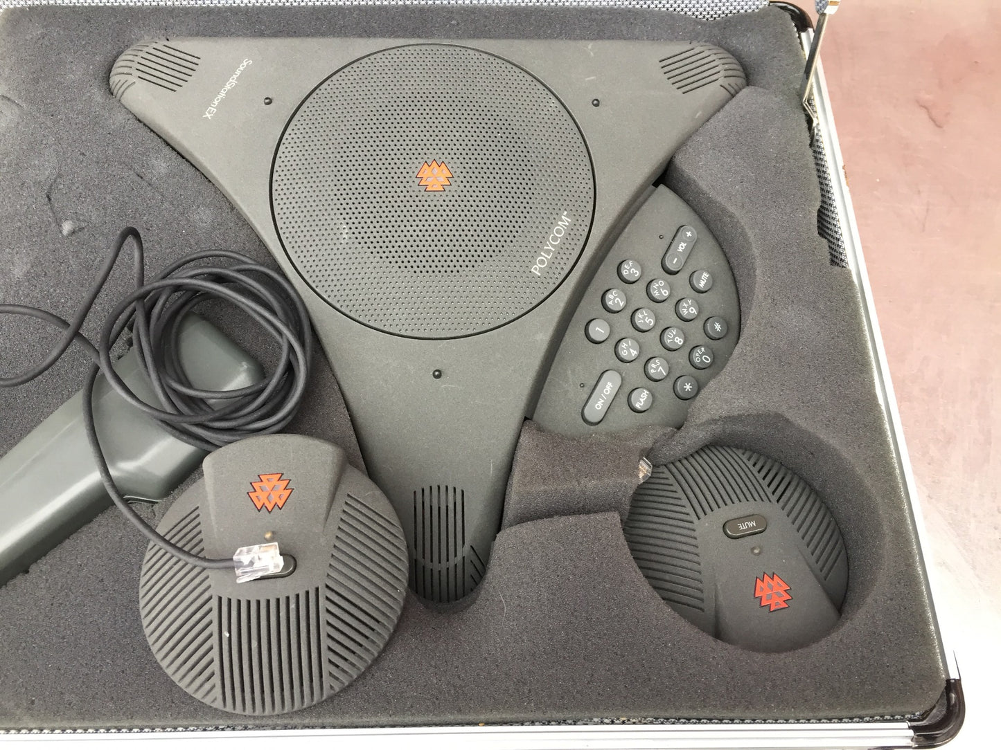 POLYCOM SOUNDSTATION EX H4170C CONFERENCE PHONE & CASE GUARANTEED WORK FREE SHIP
