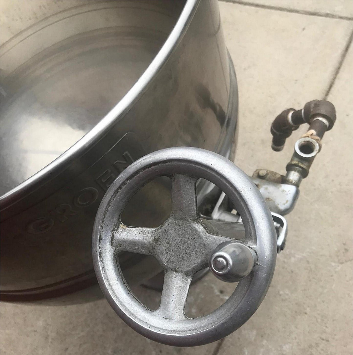 GROEN D2-40 MANUAL CRANK TILT 40 GALLON DIRECT STEAM KETTLE FREE BUSINESS SHIP