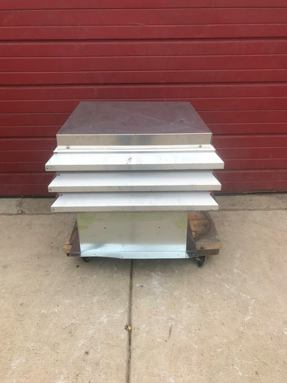 COMMERCIAL EXHAUST VENT 28x25x25 ALUMINUM ROOF MOUNT TIERED NON POWERED FILTERED