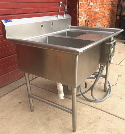 47" X 34" COMMERCIAL SINK & INSINKERATOR SS-500-28 5HP GARBAGE DISPOSAL FREESHIP