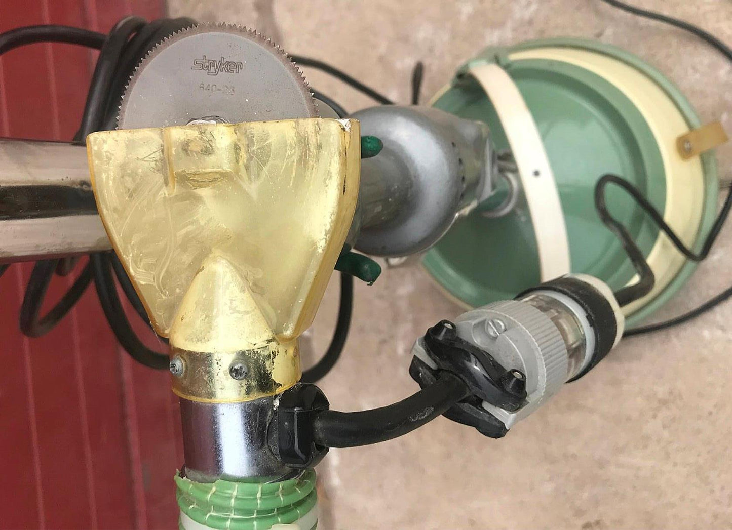 STRYKER 8380 CAST SAW CUTTER AUTOPSY with BLADE & 865 CAST VACUUM WATCH VIDEO