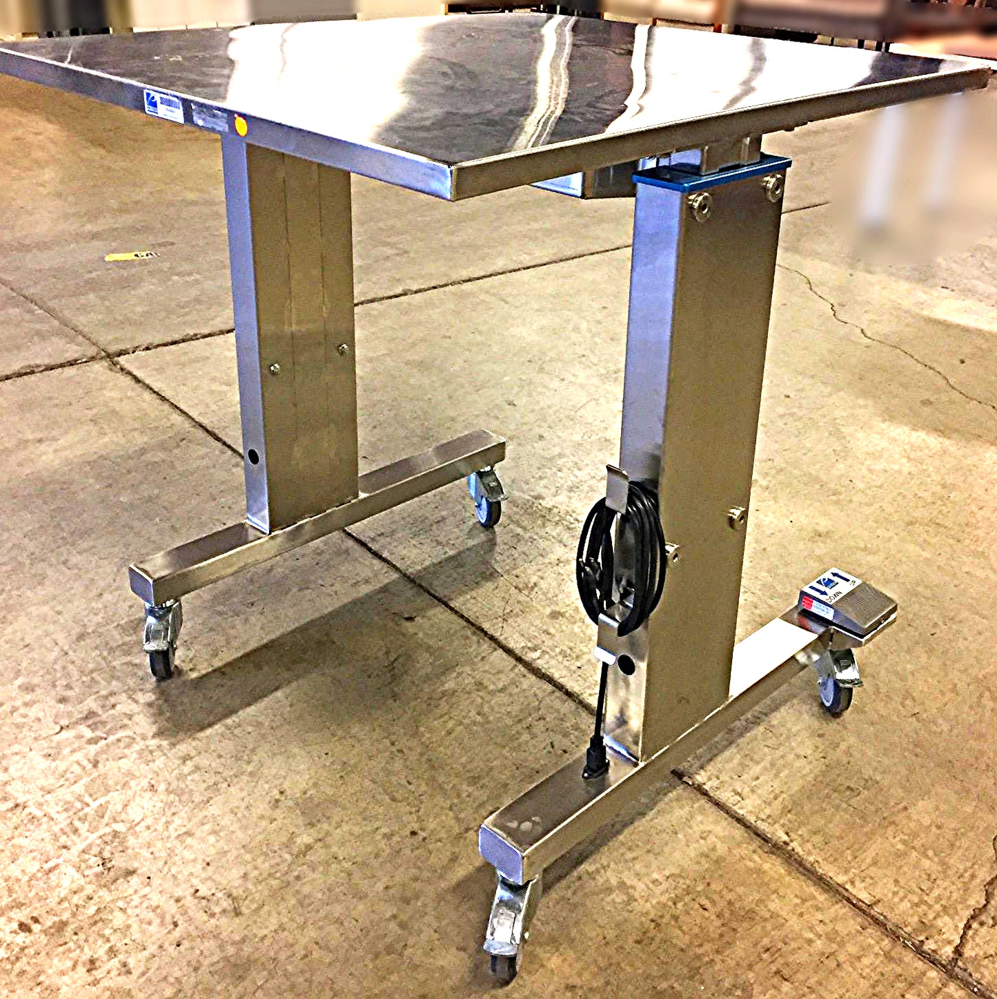 PEDIGO MOTORIZED Instrument Operation Table w/Casters Height Adjustable P-5190-E