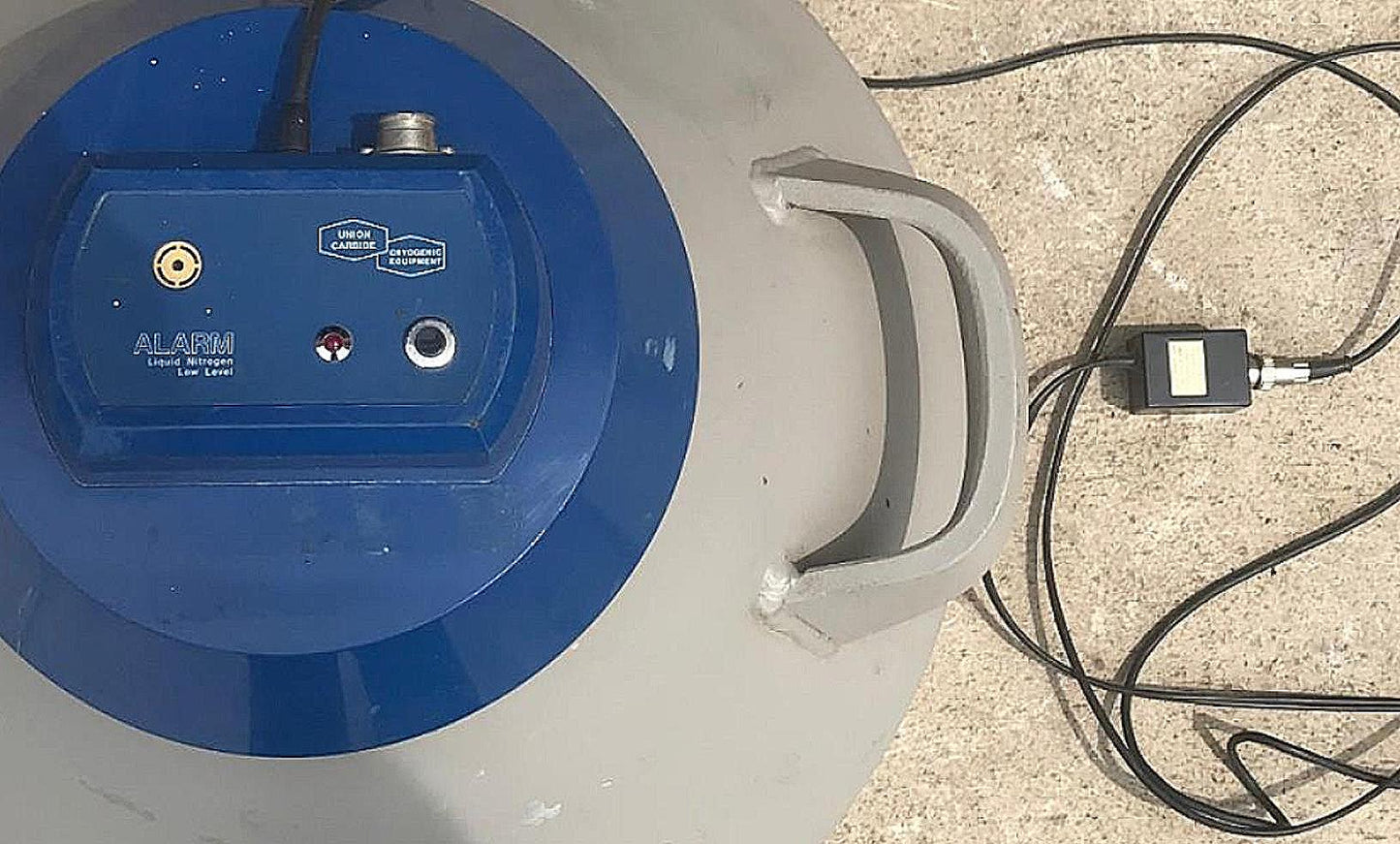 TAYLOR WHARTON UNION CARBIDE 35VHC 35Liter CRYOGENIC TANK 6 INSERTS FREE SHIP