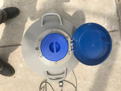 UNION CARBIDE 12 Gallon LR-40CRYOGENIC TANK COMPLETE ALL 6 INSERTS FREE SHIPPING