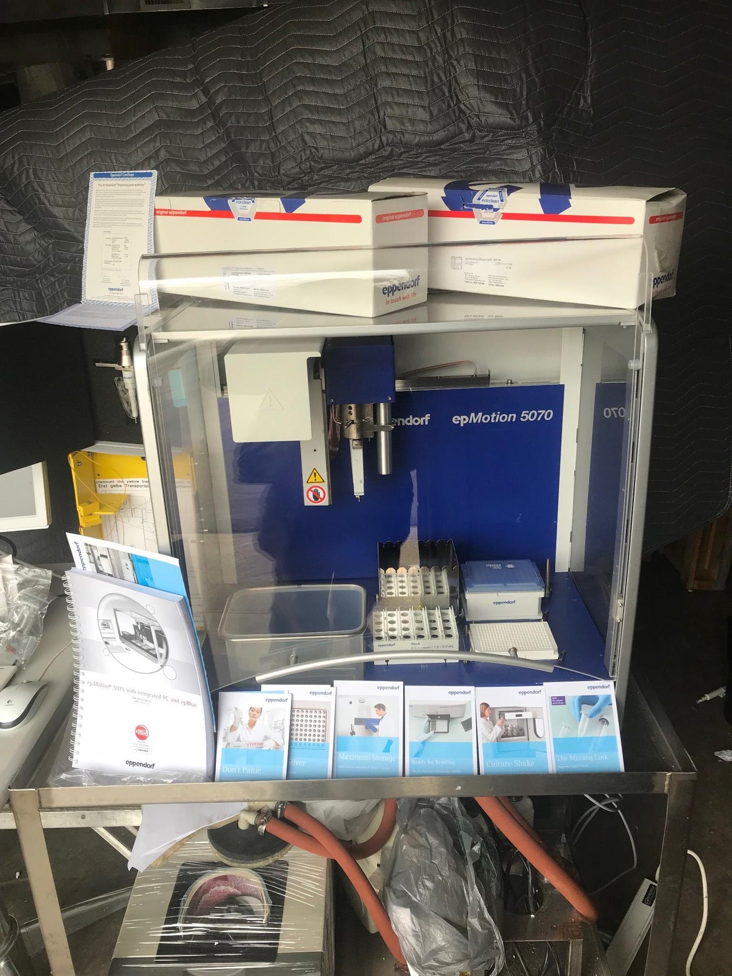 EPPENDORF epMOTION EM5070 SISMATIC IPC627C Liquid Handler w SOFTWARE WATCH VIDEO