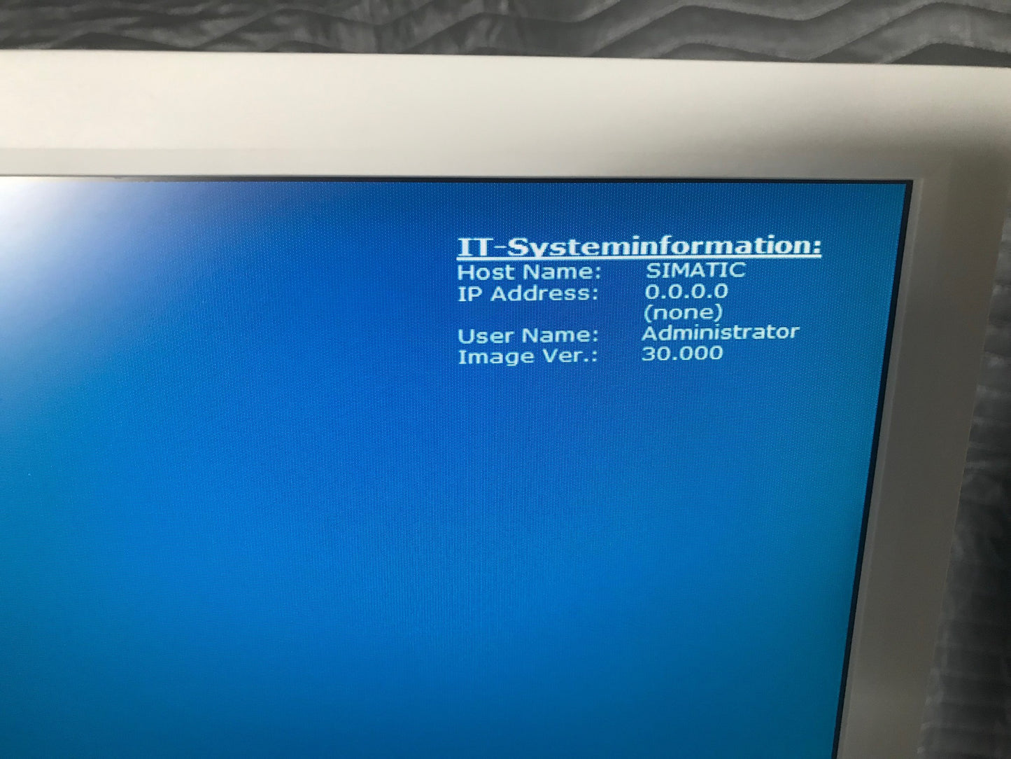 EPPENDORF epMOTION EM5070 SISMATIC IPC627C Liquid Handler w SOFTWARE WATCH VIDEO