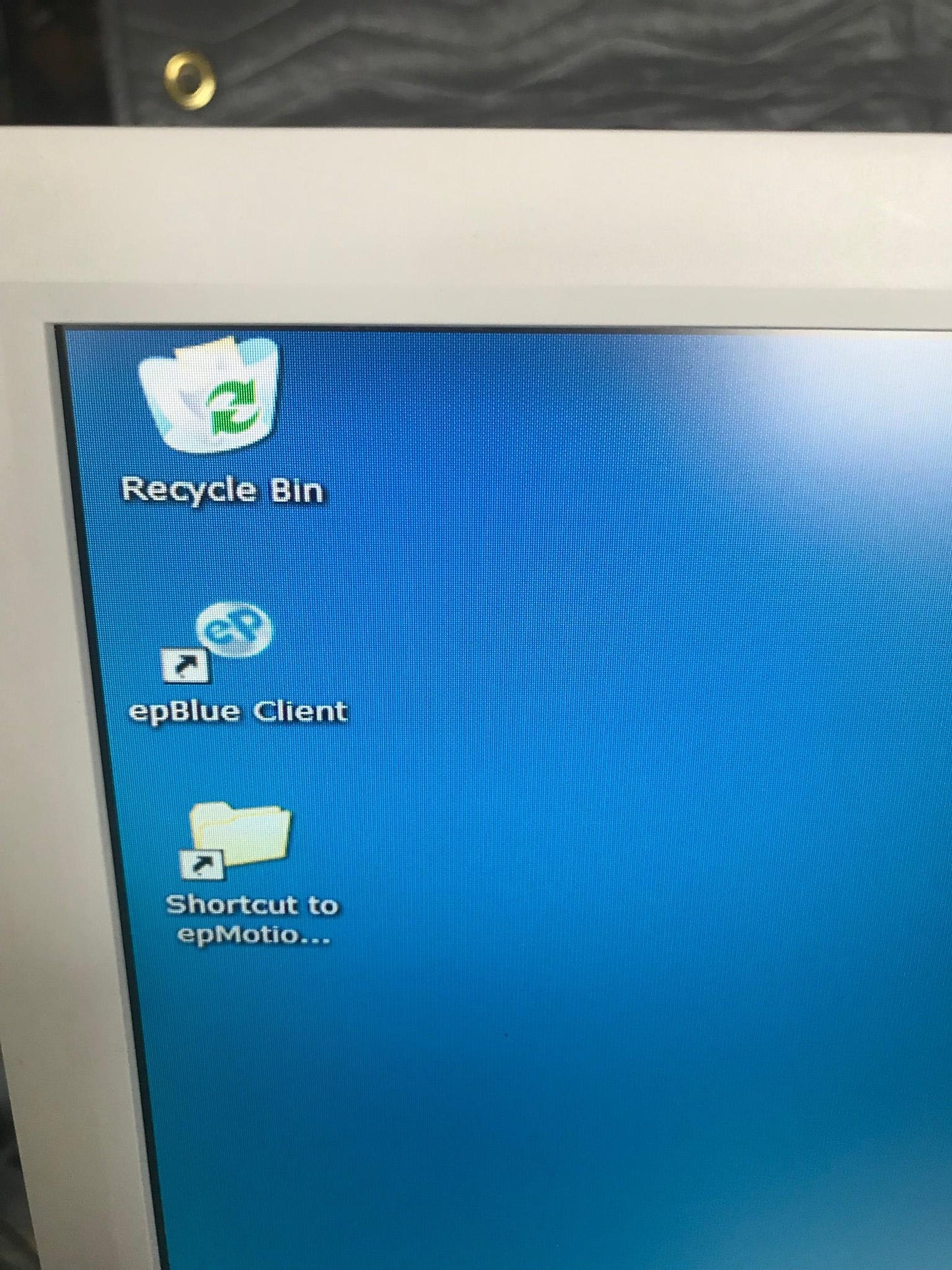 EPPENDORF epMOTION EM5070 SISMATIC IPC627C Liquid Handler w SOFTWARE WATCH VIDEO