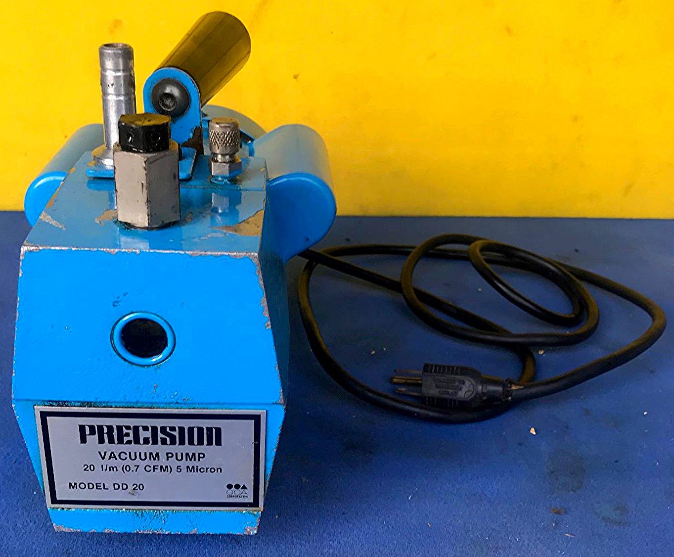 GCA PRECISION DD 20 VACUUM PUMP CAT 10422-15 Vac Torr 20 WATCH VIDEO FREE SHIP