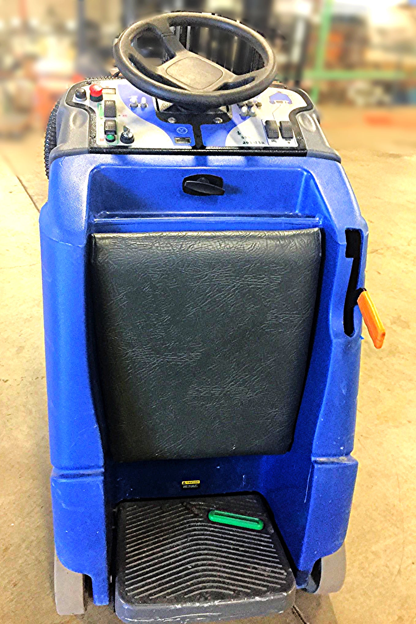 CHARIOT iEXTRACT WALK BEHIND CARPET SCRUBBER with CHARGER WATCH VIDEO FREE SHIP