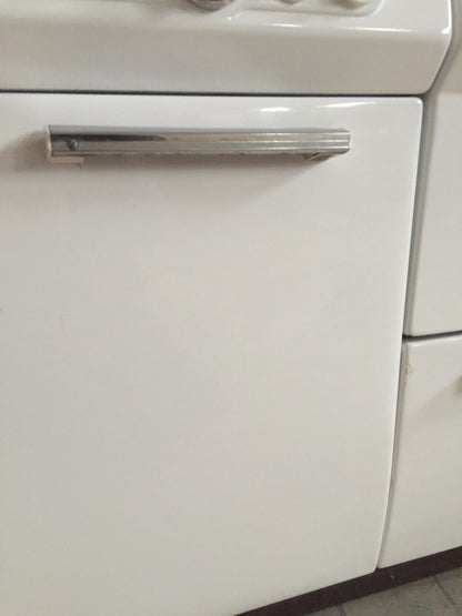 COMPLET VINTAGE NORGE GAS RANGE STOVE WHITE PORCELAIN ENAMEL BURNER OVEN BROILER