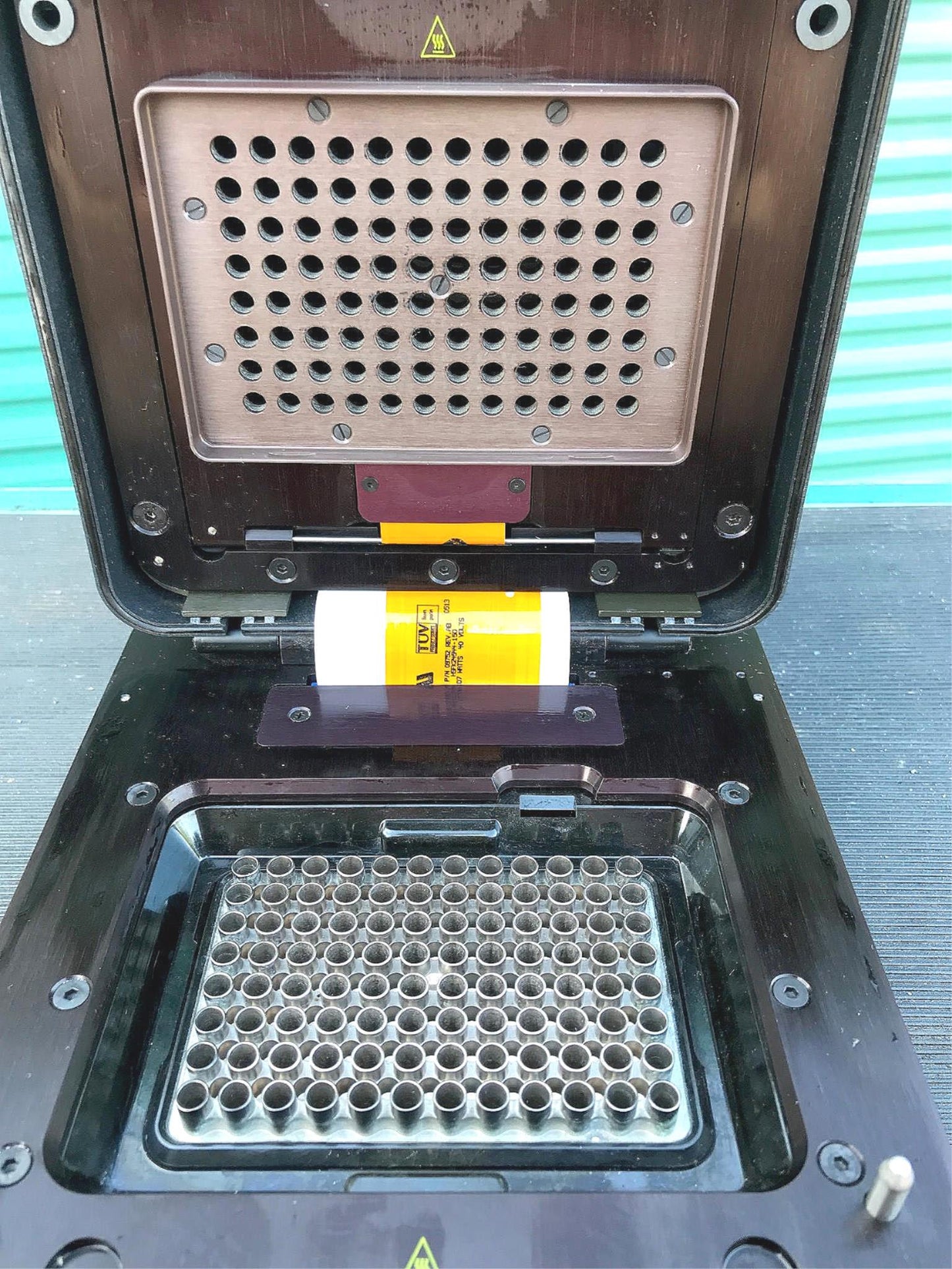 MJ RESEARCH BIO RAD CFD-3240 CHROMO4 ALPHA BLOCK ASSEMBLY FLUORESCENCE DETECTOR