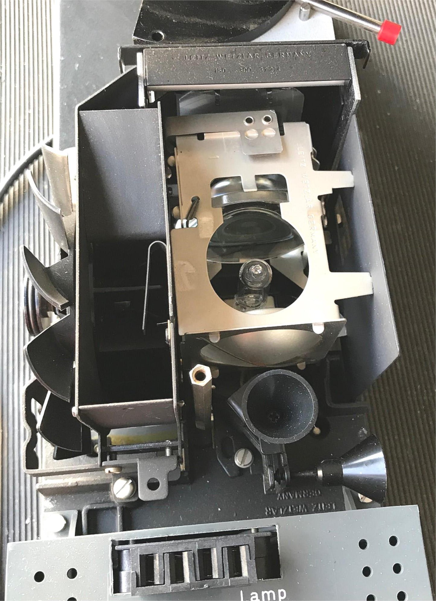 COMPLETE LEITZ® Neo-PROMAR PROJECTION MICROSCOPE WORKS GREAT WATCHVIDEO FREESHIP