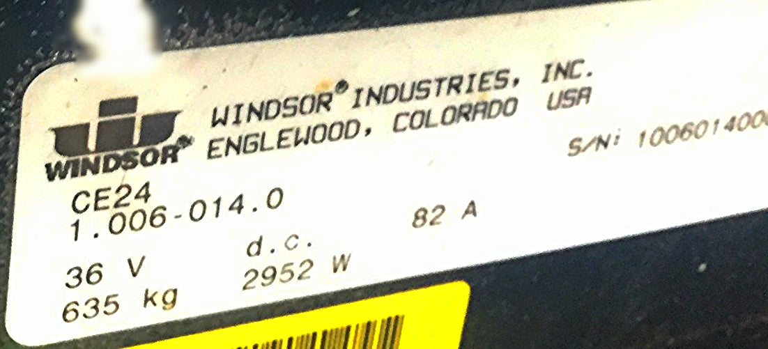 CHARIOT iEXTRACT WALK BEHIND CARPET SCRUBBER with CHARGER WATCH VIDEO FREE SHIP