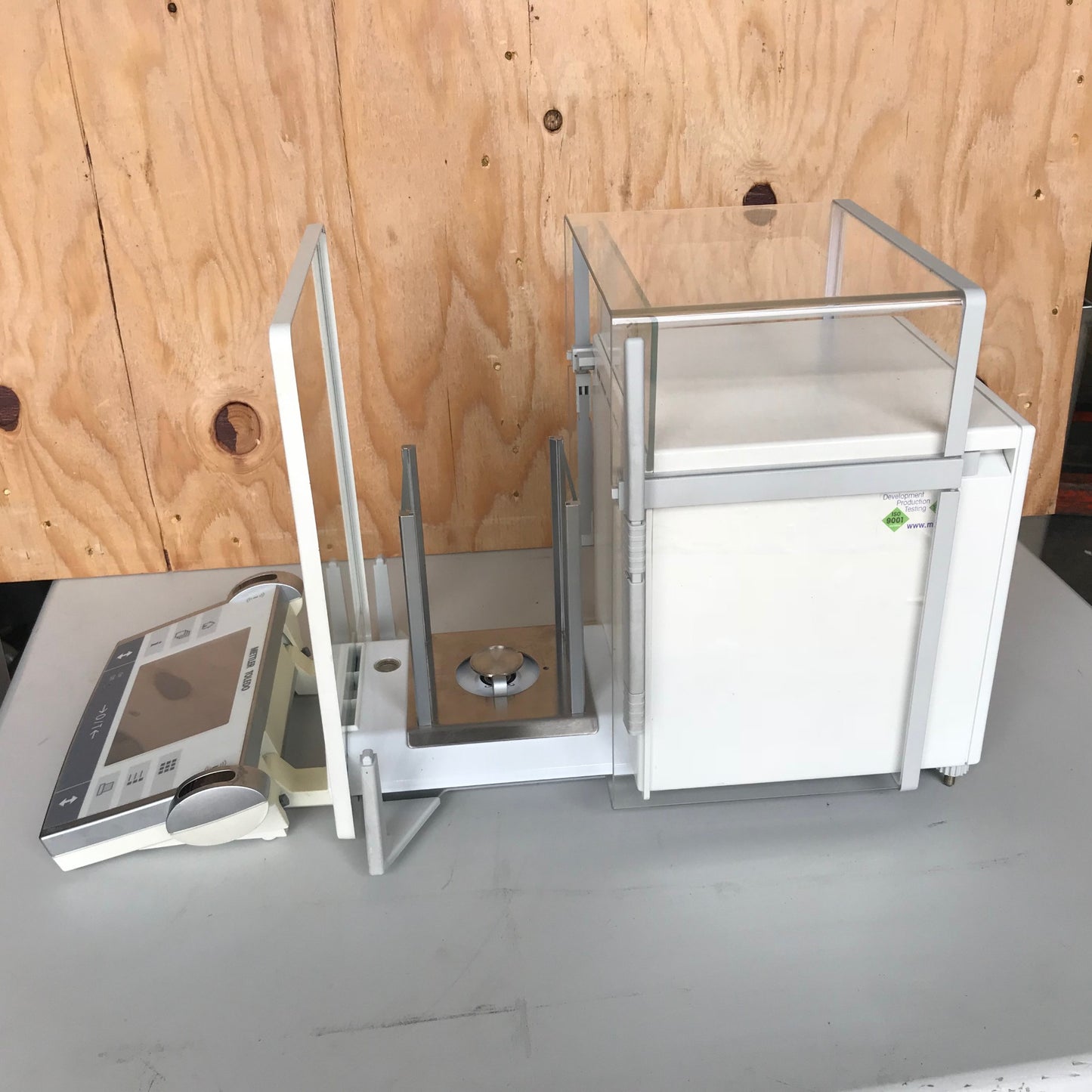 AX-26 DELTA RANGE BALANCE METTLER TOLEDO 3/21g 0.002/0.01mg WATCH VIDEO FREESHIP