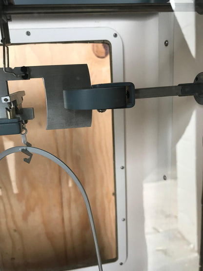 VINTAGE CHRISTIAN BECKER ENCLOSED 200 g APOTHECARY CHAINOMATIC BALANCE FREE SHIP