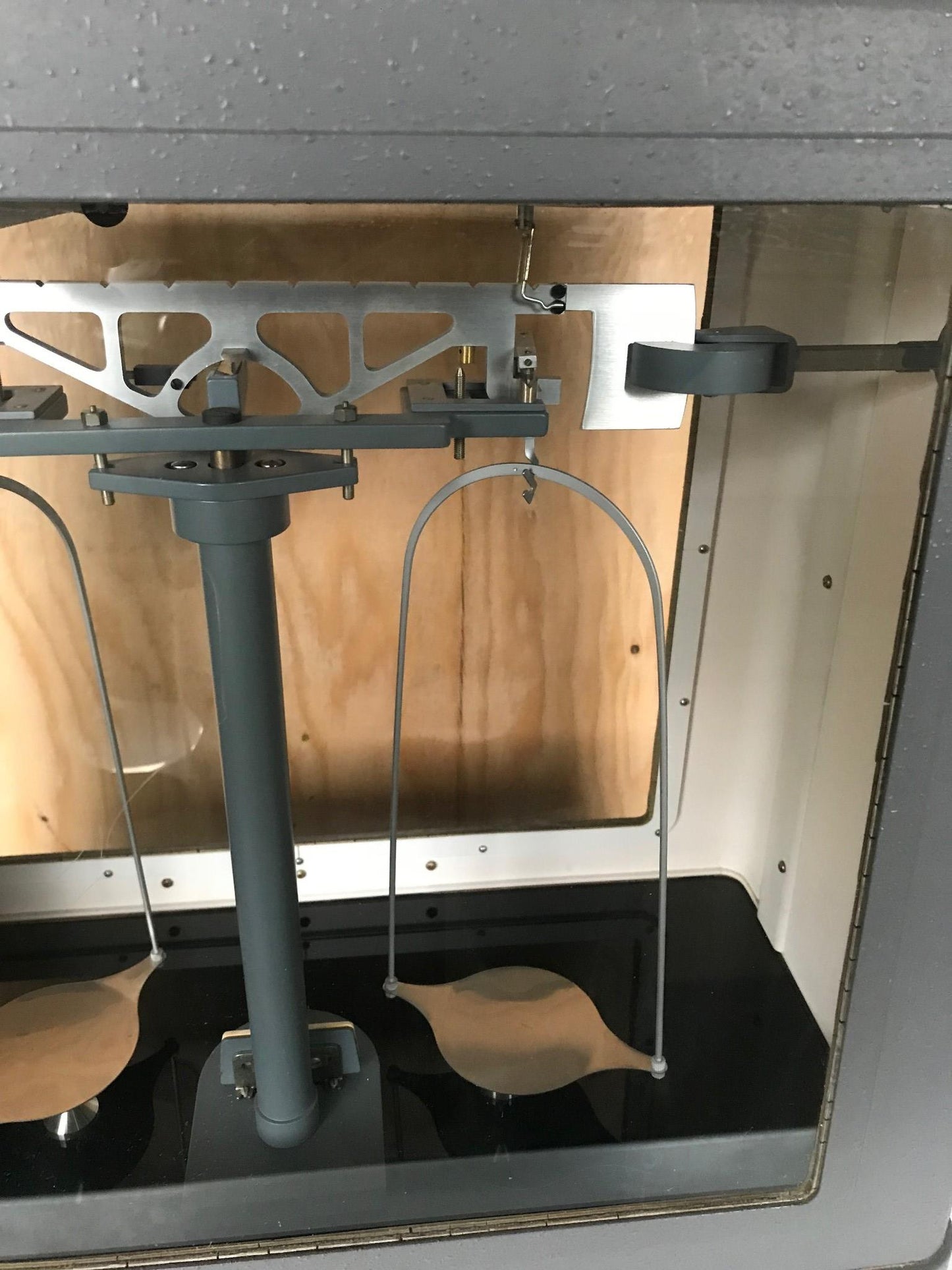 VINTAGE CHRISTIAN BECKER ENCLOSED 200 g APOTHECARY CHAINOMATIC BALANCE FREE SHIP