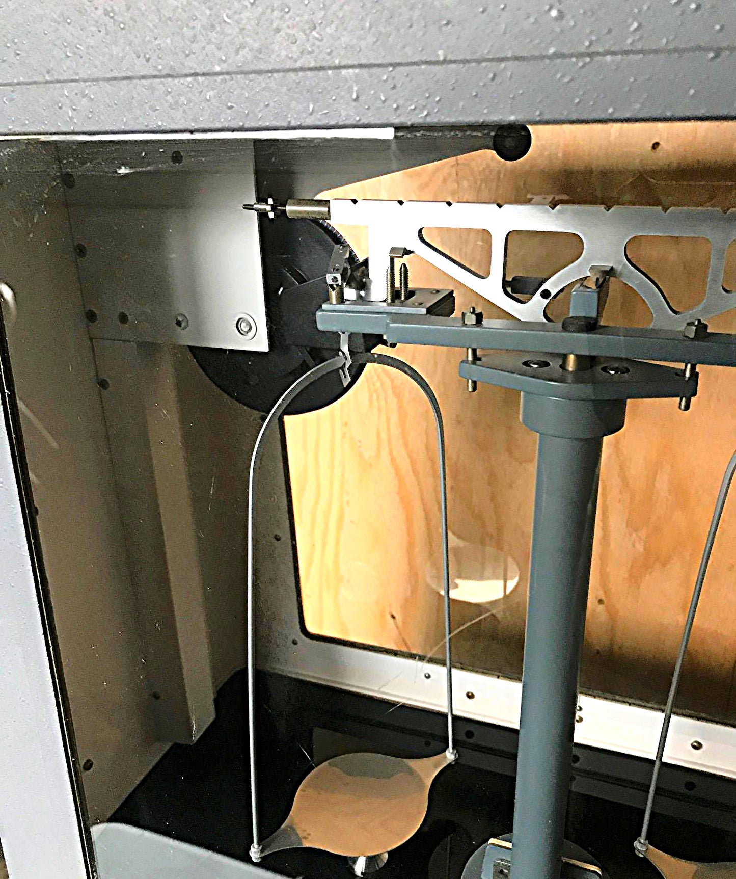 VINTAGE CHRISTIAN BECKER ENCLOSED 200 g APOTHECARY CHAINOMATIC BALANCE FREE SHIP