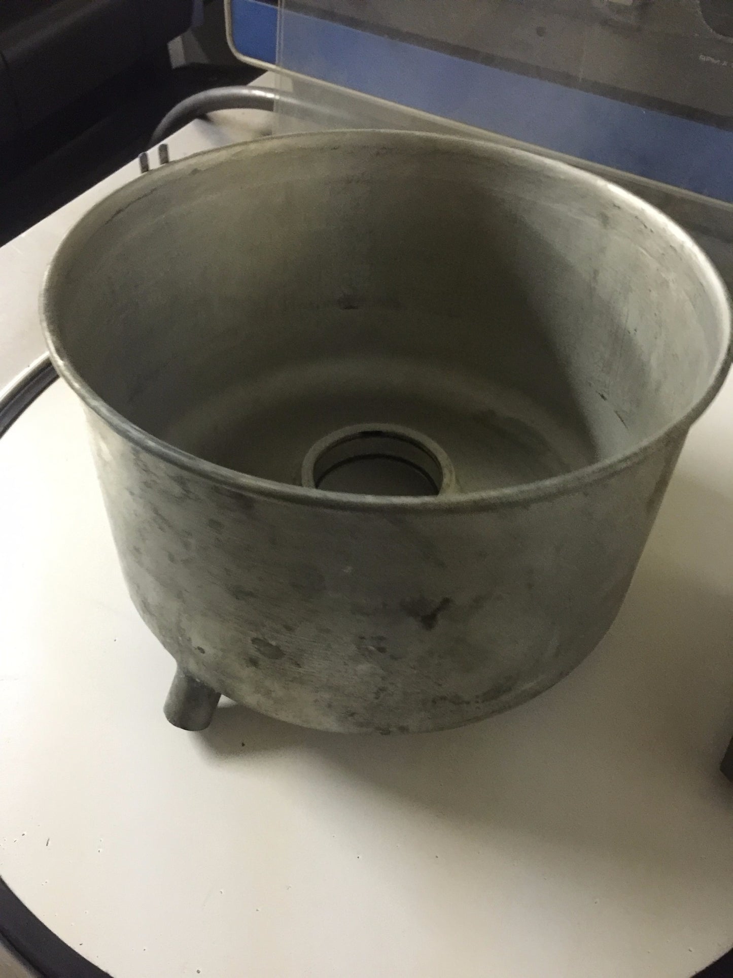 INTERNATIONAL IEC CENTRIFUGE SIZE 2 MODEL K REFURBISHED & ROTOR 6 MONTH WARRANTY