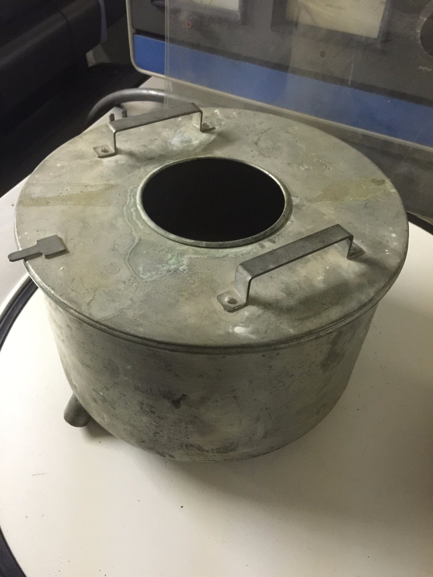 INTERNATIONAL IEC CENTRIFUGE SIZE 2 MODEL K REFURBISHED & ROTOR 6 MONTH WARRANTY