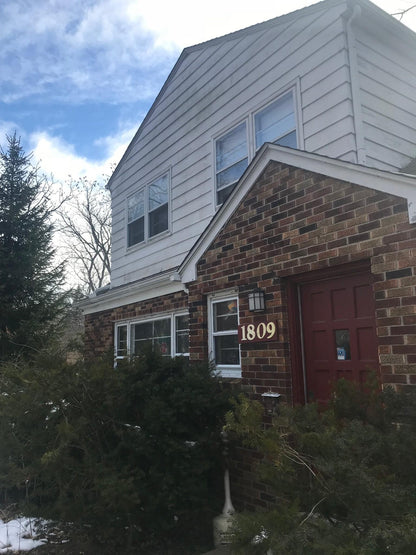 BALDWIN STREET LISTING